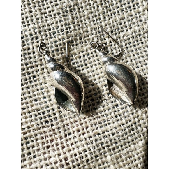 Sterling Silver 925 Shell Earrings And Necklace On Chain - Picture 3 of 8